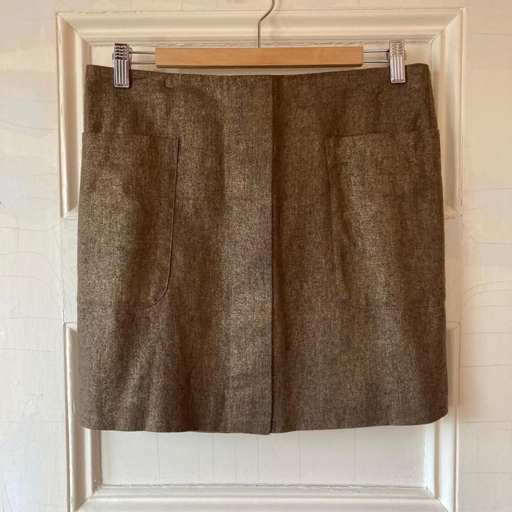 Gap gold mini skirt w/ pockets